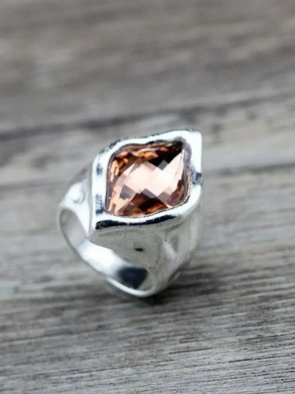 Zuri Cadance Pink Orange Crystal Size 8 Silver Ring Womens Gift Boxed